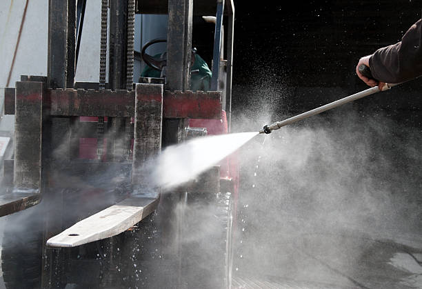 Best Roof Pressure Washing  in Clarks Summit, PA